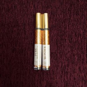 Bundle of 2 Pure wonder mini perfumes by bath and body works